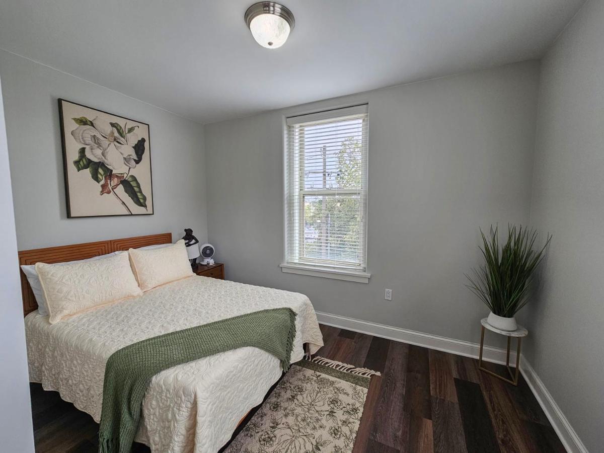 Gorgeous And Spacious Studio At The Historic Inman - 200 Champaign Eksteriør bilde