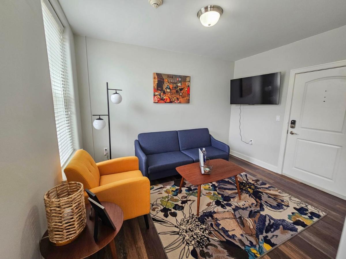 Gorgeous And Spacious Studio At The Historic Inman - 200 Champaign Eksteriør bilde
